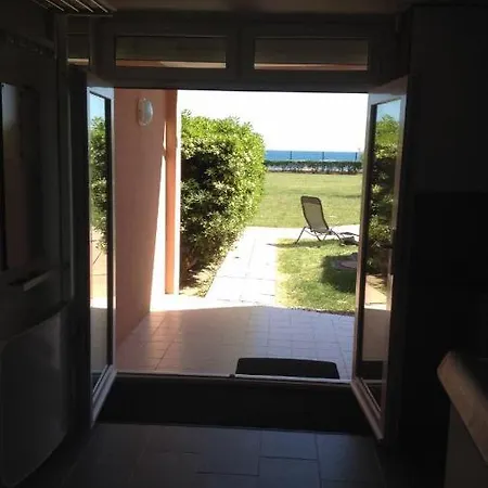 Grand Bord De Piscine * Sete