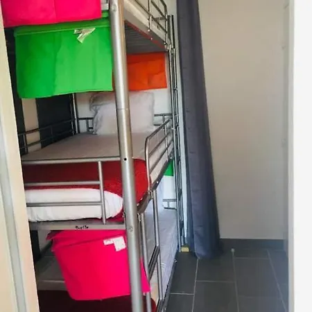 Appartement Grand Bord De Piscine